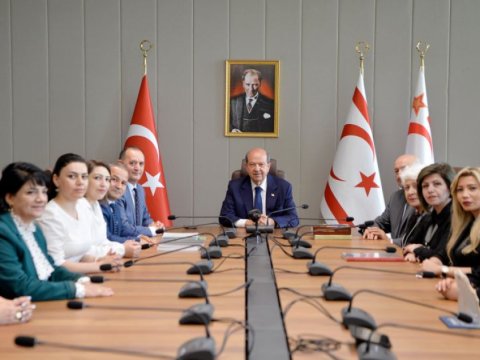 Şimali Kiprin Prezidenti Azərbaycan alimlərini qəbul edib