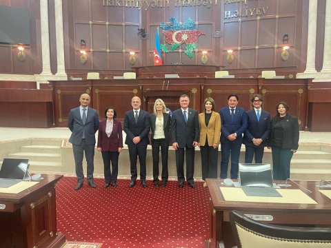 İtaliyalı deputatların ölkəmizə səfərinin pərdəarxası