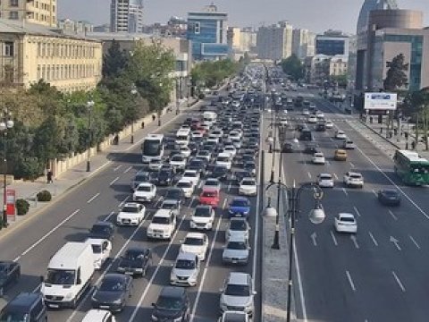 Hazırda tıxac olan yolların SİYAHISI