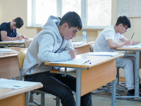 Qəbul imtahanlarına qeydiyyat bitdi: ən çox abituriyent bu qrupdadır - STATİSTİKA
