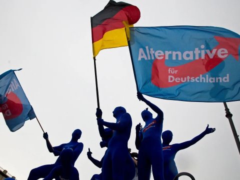 Almaniyada məşhur partiya ekstremist ELAN EDİLDİ