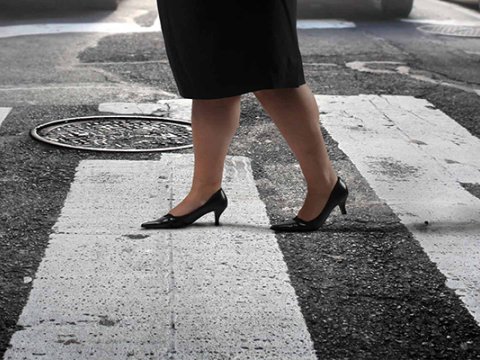 48 yaşlı qadını maşın vurub öldürdü