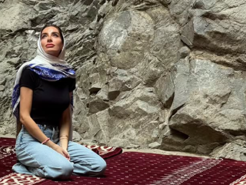 Arzu Əliyeva Əshabi-Kəhf ziyarətgahında - FOTO