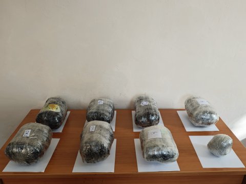 İrandan Azərbaycana 24 kq narkotikin keçirilməsinin qarşısı alındı