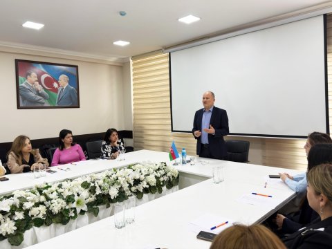 Universitet müəllimləri Bakı Beynəlxalq Multikulturalizm Mərkəzində...