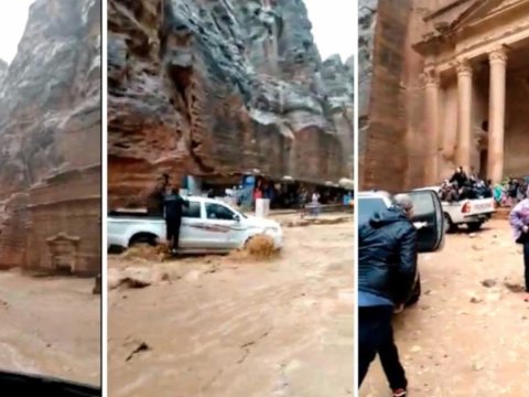 Tarixi şəhəri su basdı - Ölənlər var