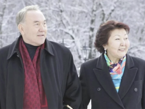 Nazarbayevin xanımı xəstəxanaya yerləşdirildi