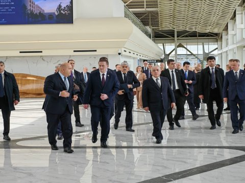 Əli Əsədov belaruslu həmkarını Füzuliyə apardı - FOTO