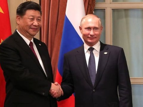 Putin Çinə səfər dəvətini qəbul etdi