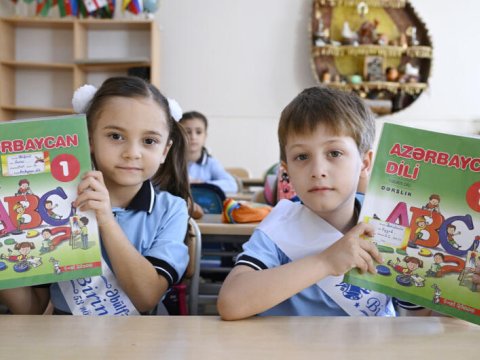 100 min uşaq 1-ci sinifə qəbul olub