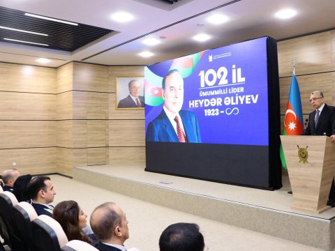 Azad olunan ərazilərdə işlər ildırım sürəti ilə aparılır - Eldar Əzizov