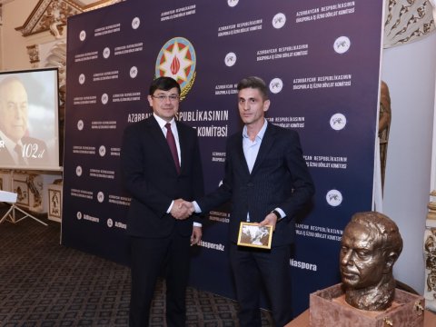 Komitədə Heydər Əliyevin anadan olmasının 102-ci ildönümü qeyd edildi