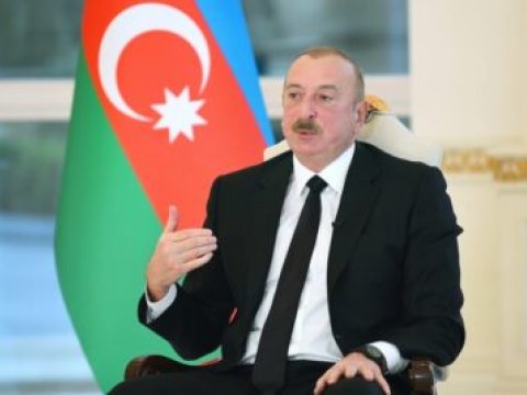 İlham Əliyev Ekvador dövlət başçısına məktub göndərdi