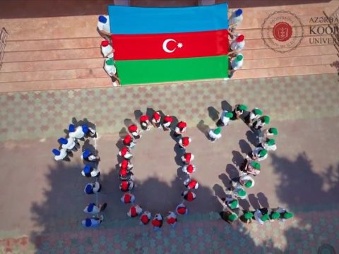 Tələbələrin iştirakı ilə fləşmob - VİDEO