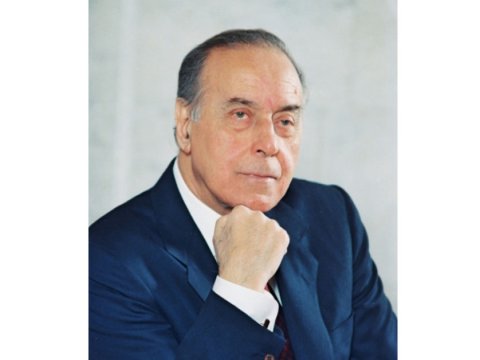 Azərbaycanın böyük hissəsi Heydər Əliyev şəxsiyyəti ilə sıx bağlıdır