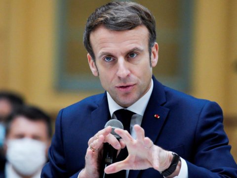 Makron: Putinin danışıqlar təklifi yetərli deyil