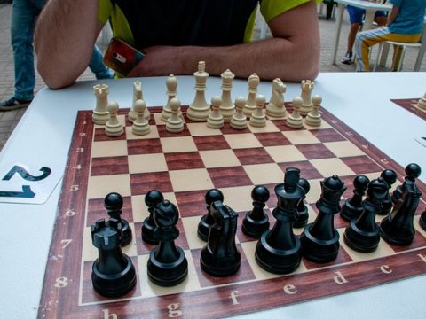 Əfqanıstanda şahmat qadağan edildi