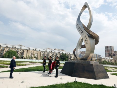 Yaşar Gülər Zəfər parkını ziyarət etdi - FOTO