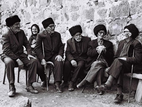 100 yaşını keçən azərbaycanlılar: dədələrin və nənələrin SİRLƏRİ&nbsp;