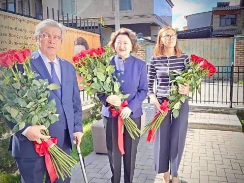 Böyük qırğız şairi Alıkul Osmonov yad olundu