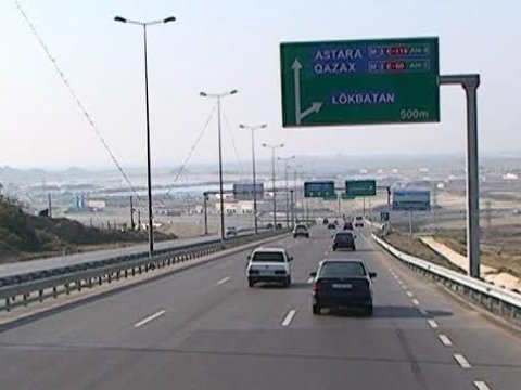 Avtomobil Yolları Dövlət Agentliyi məhkəməyə verilir