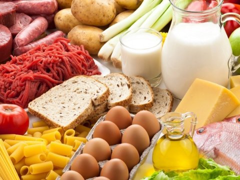 Bəzi marketlər qida məhsullarının satışı qaydalarını POZUR