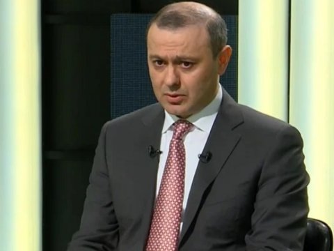 Ermənistanın təhlükəsizlik katibi İrana gedir