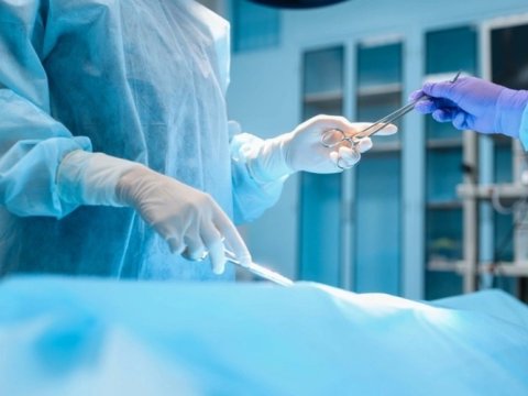 Yevlaxda 15 yaşlı qız əməliyyat zamanı öldü - Cinayət işi açıldı