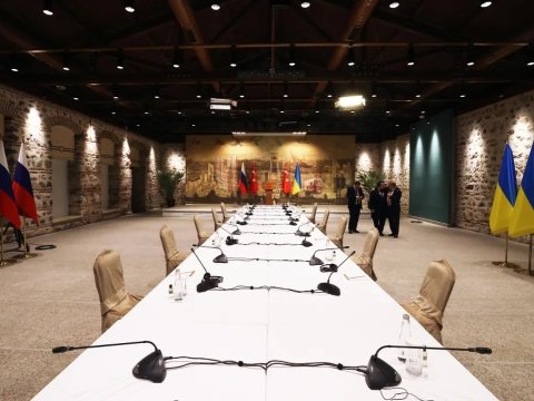 İstanbul görüşü bir neçə saatlıq TƏXİRƏ SALINDI