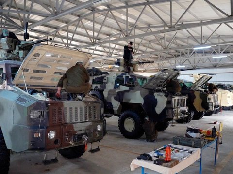 Orduda silah və texnika saz vəziyyətə gətirildi - VİDEO