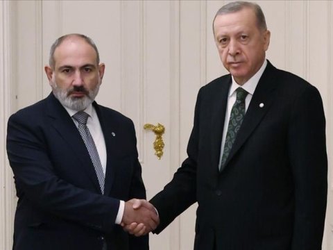 Paşinyan Ərdoğanla da görüşdü