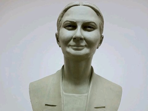 Qənirə Paşayevanın büstü hazırlandı - FOTO