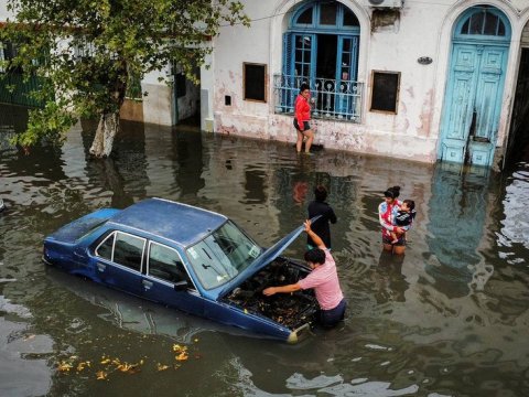 Argentinada daşqınlar - Minlərlə insan təxliyə edildi