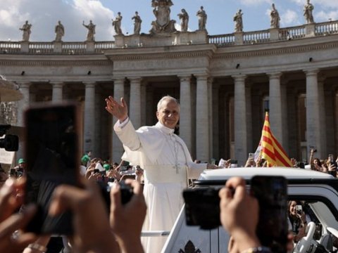 Roma Papasının taxta çıxma mərasimi - CANLI