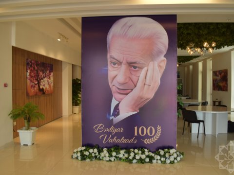 Şəkidə Bəxtiyar Vahabzadənin 100 illiyi qeyd olundu