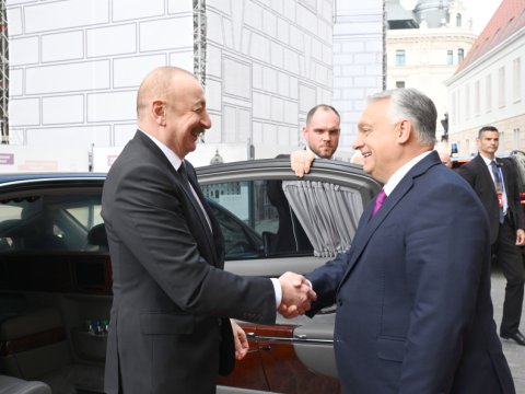 Prezident Orbanla görüşdü - FOTO