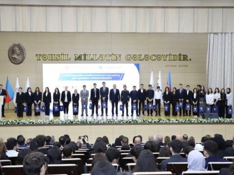 308 tələbəyə “Adlı təqaüd” verildi - FOTO