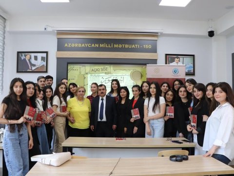&ldquo;Turan işığında 150 il&rdquo; - Əməkdar jurnalist tələbələrlə görüşdü&nbsp;-&nbsp;FOTO