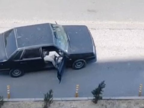 Bakıda küçədə 44 yaşlı qadın qaçırıldı - VİDEO