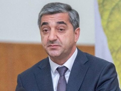 Yeni təyin edilən nazirin DOSYESİ