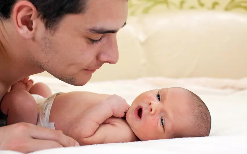 Atalara ödənişli məzuniyyət verilsin! - TƏKLİF