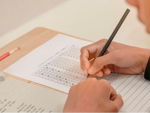 2000-ə yaxın abituriyentin balına DÜZƏLİŞ EDİLDİ