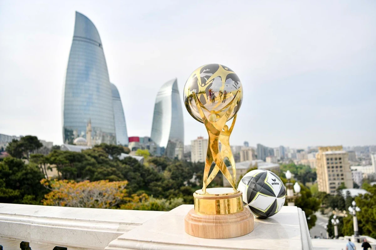 Millimiz dünya çempionatına heç-heçə ilə başladı