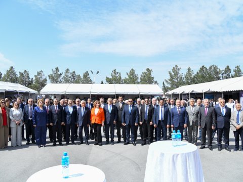 BMU-da tələbə və məzunlar üçün karyera festivalı keçirilib - FOTO