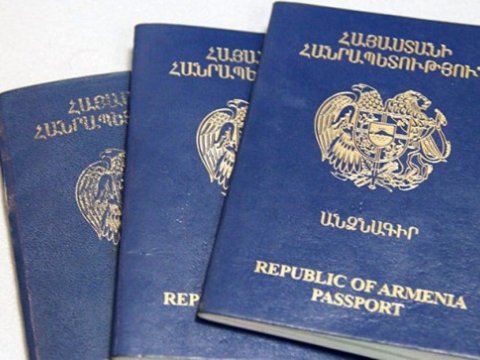 Suriyada yaşayan 448 erməniyə Ermənistan pasportu verilib