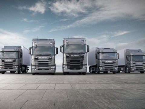 Maşının altında ölkəyə gəldi - HƏBS EDİLDİ