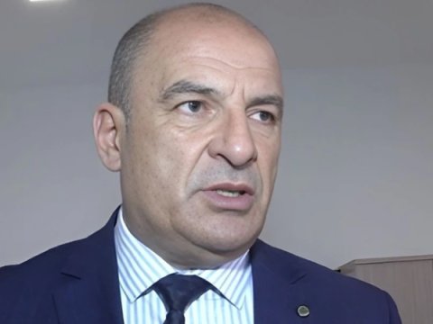 Döyülən direktor işdən çıxarıldı