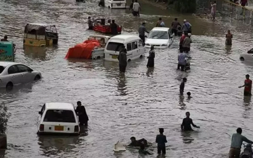Pakistanda fırtına - 10 nəfər öldü
