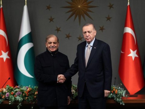 Pakistan Baş naziri Türkiyədə səfərdədir