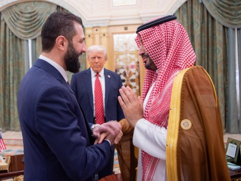 &ldquo;Gənc&rdquo;, &ldquo;cazibədar&rdquo;,&nbsp;&ldquo;yaraşıqlı&rdquo; - Tramp liderlərə niyə kompliment deyir...